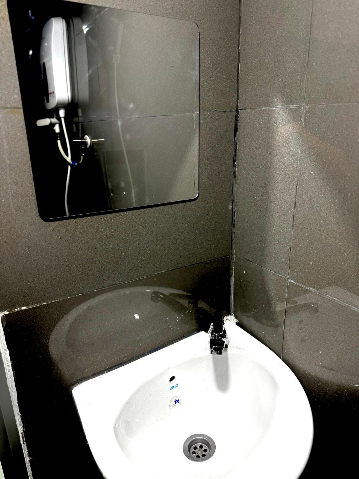 Luxuryfamilysuite6-9Pax-Jonkerstreet-Citytown Malacca エクステリア 写真